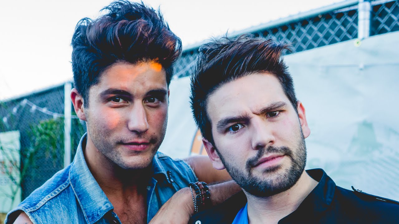 2 Things: Dan + Shay - YouTube - Dan Smyers’s Height: Dan + Shay’s Talented Duo