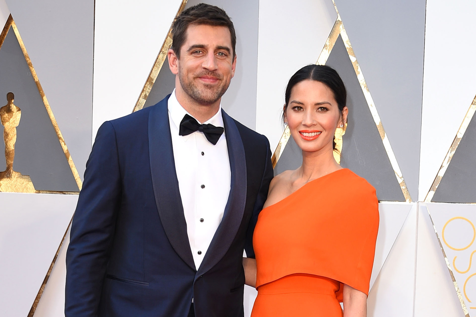 Aaron Rodgers' dating history: His fiancée, ex-girlfriends - Aaron Rodgers Dating History – Who Has the Quarterback Been With?