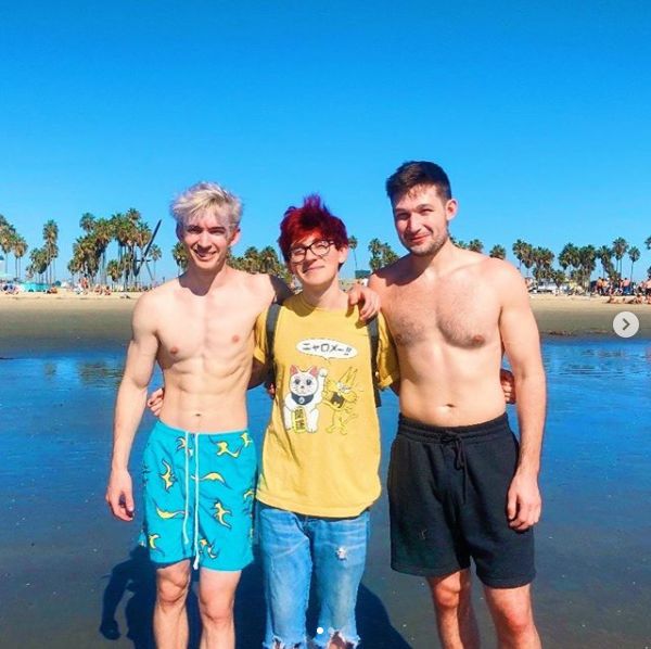 Albert, Kaden, and Jake! | Albert/flamingo, Flamingo/albert, Funny flamingo - How Tall Is Albert Aretz: YouTuber and Gamer’s Stats