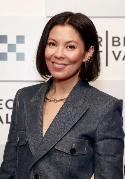 Alex Wagner - Biography, Height & Life Story | Super Stars Bio - Alex Wagner’s Height: MSNBC Anchor’s Polished Presence