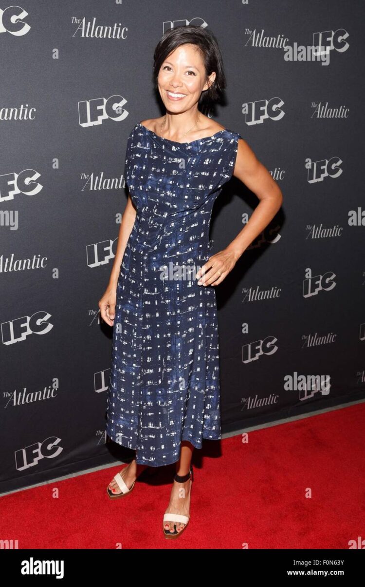 Alex Wagner Feet - Alex Wagner’s Height: MSNBC Anchor’s Polished Presence
