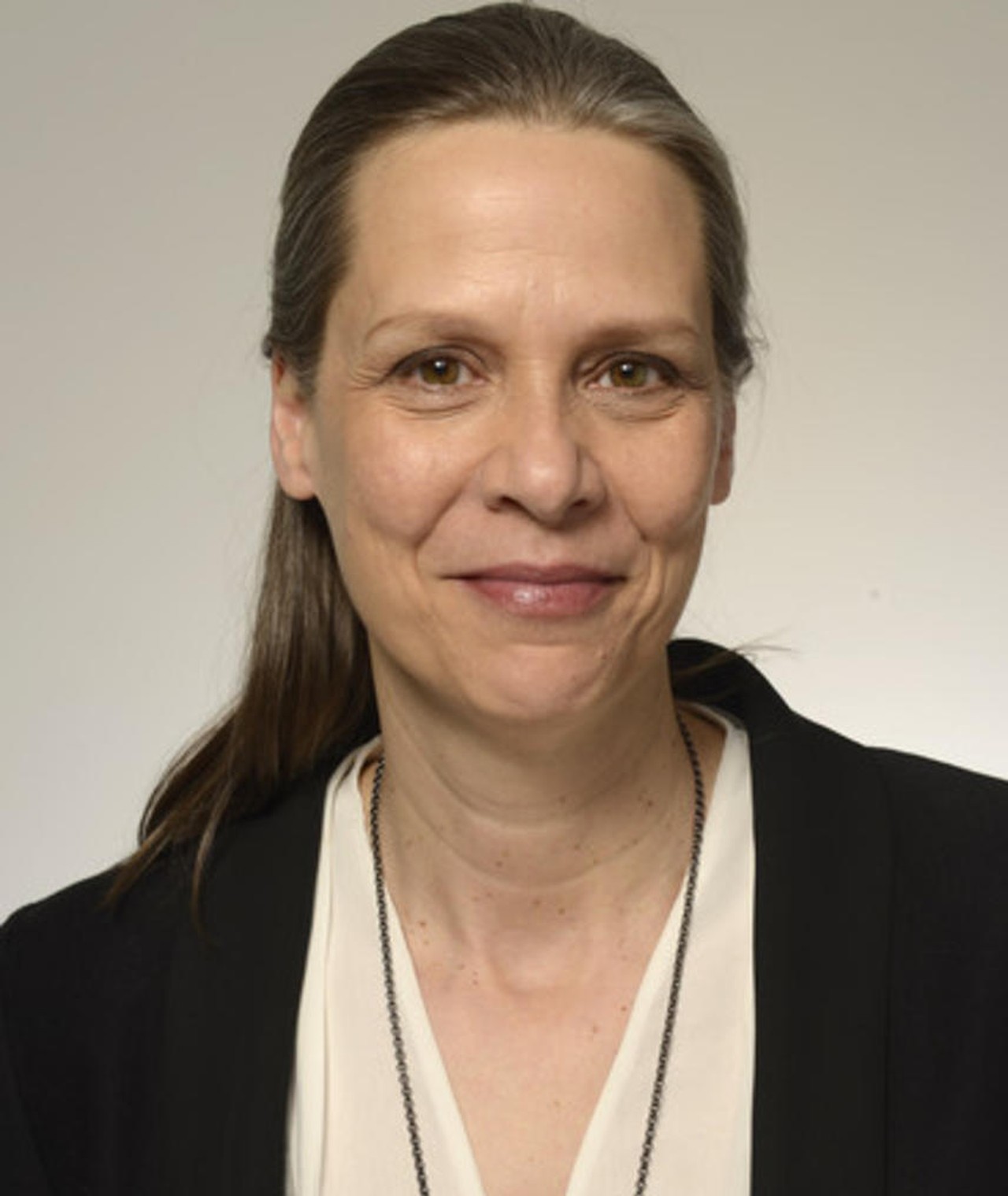 Amy Morton – Movies, Bio and Lists on MUBI - Amy Morton’s Height: Steppenwolf’s Stage Presence