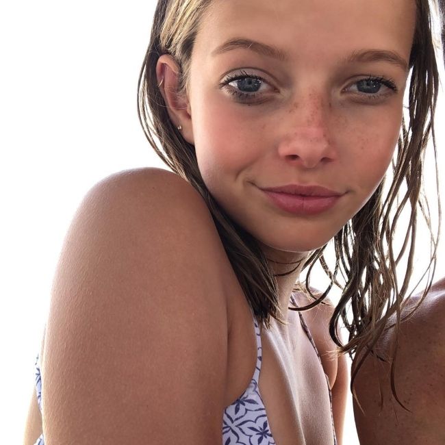 Apple Martin Height, Weight, Age, Family, Facts, Biography - How Tall Is Apple Martin: Gwyneth Paltrow’s Daughter