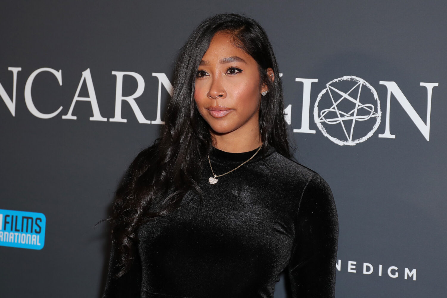 Apryl Jones Net Worth 2023: What Is The "LHHH" Star Worth? - Apryl Jones’s Height: Love & Hip Hop Star’s Stats