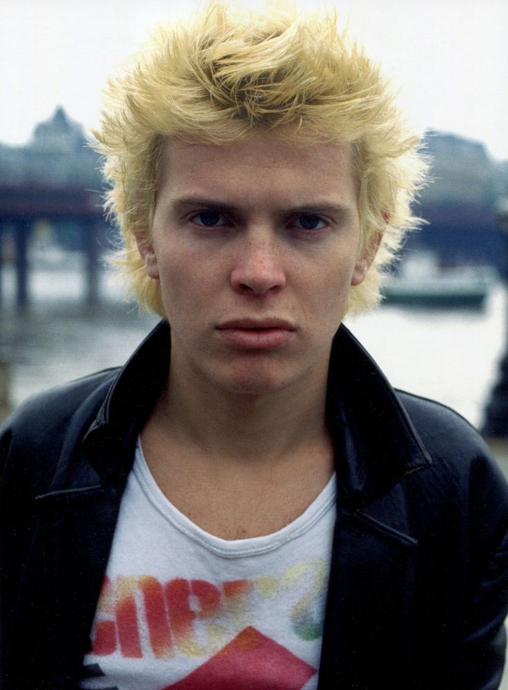 Billy Idol | Billy idol, Singer, Punk rock - Billy Idol’s Height: How Tall Is the Punk Rock Legend?