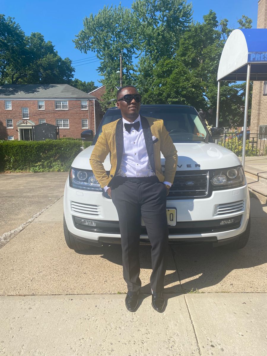 Black and Gold Glitter Tuxedo Jacket | Gentleman's Guru - Who Is Rosalind Cabbell’s Husband? Private Life of the First Lady of Norfolk State