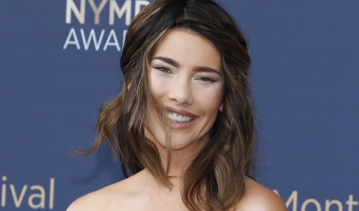 Bold & Beautiful's Jacqueline MacInnes Wood Pregnant With Fifth Baby - Is Jacqueline MacInnes Wood Pregnant Again? Bold and Beautiful Star’s Big Reveal