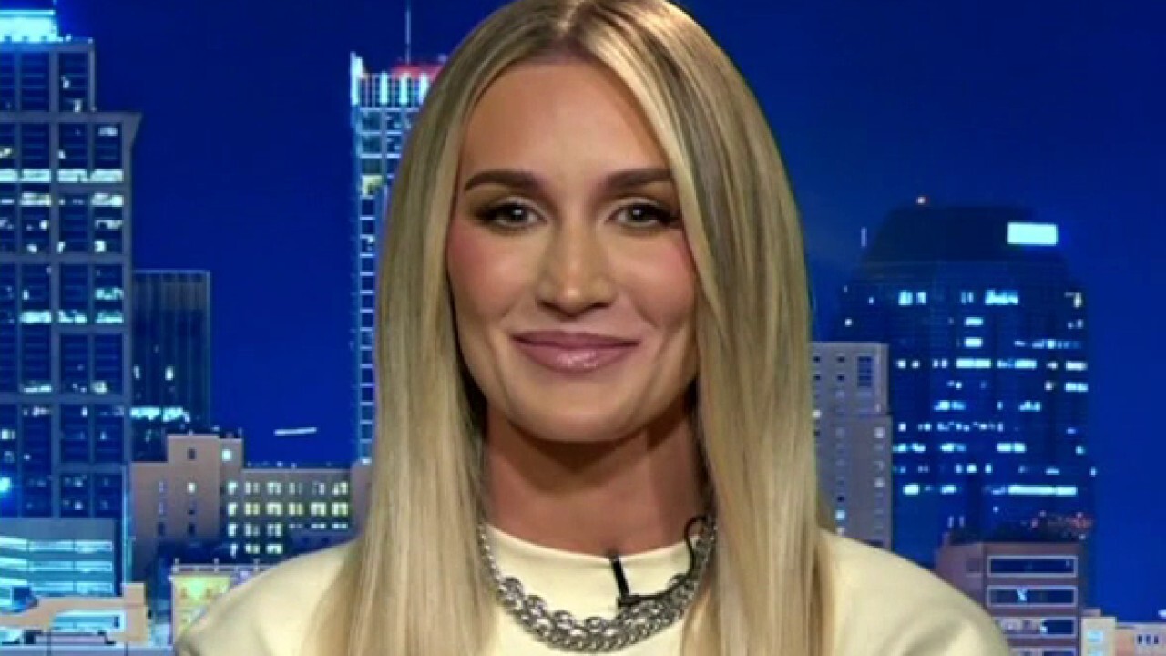 Brittany Aldean speaks to Tucker on her fight to protect kids | Fox - Brittany Aldean Measurements: Country Queen’s Curves & Confidence