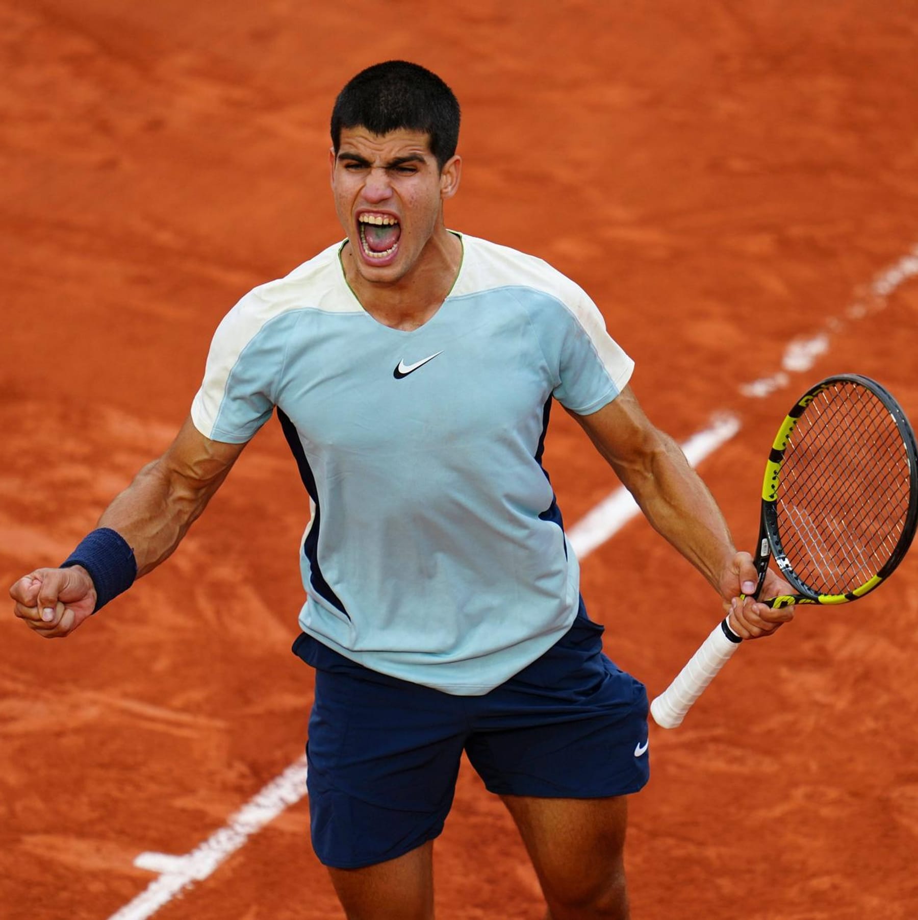 Carlos Alcaraz - SuilvenGlascott - Carlos Alcaraz Height – How Tall Is Tennis’ New King?