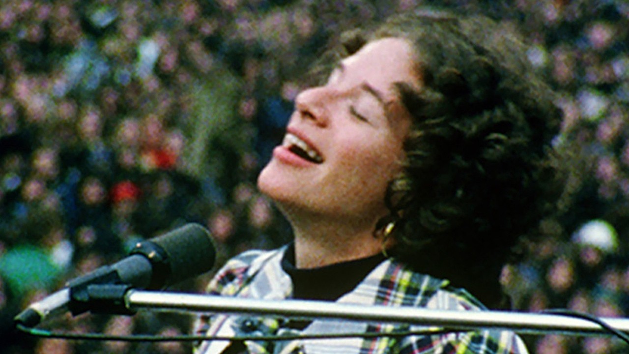 Carole King Home Again - Live in Central Park (2023) | MUBI - Carole King’s Height: Music Legend’s Enduring Charm
