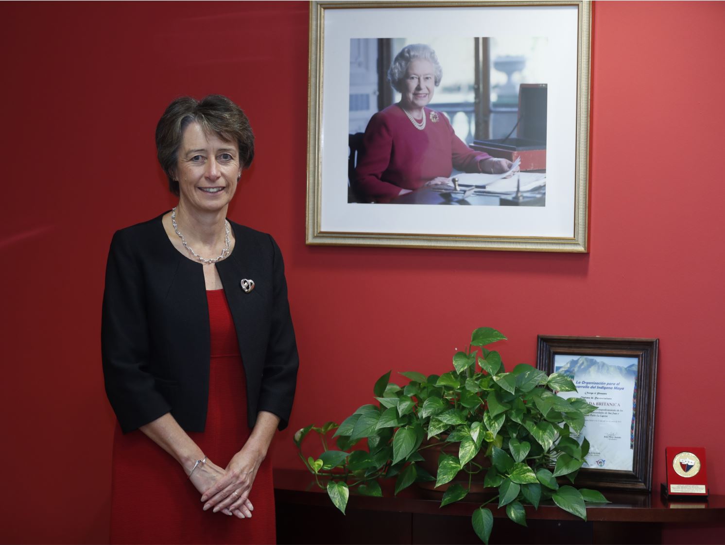 Carolyn Davidson Net Worth: The Woman Behind the Nike Swoosh