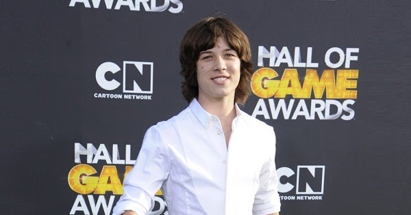 Celebrity Heights | How Tall Are Celebrities? Heights of Celebrities - Leo Howard’s Height: Martial Arts Star and Actor