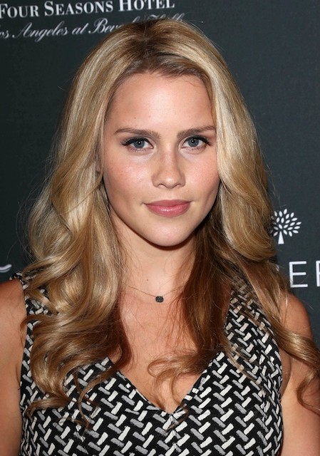 Claire Holt Height, Weight, Age, Spouse, Family, Facts, Biography - How Tall Is Claire Holt: Vampire Diaries Star’s Frame