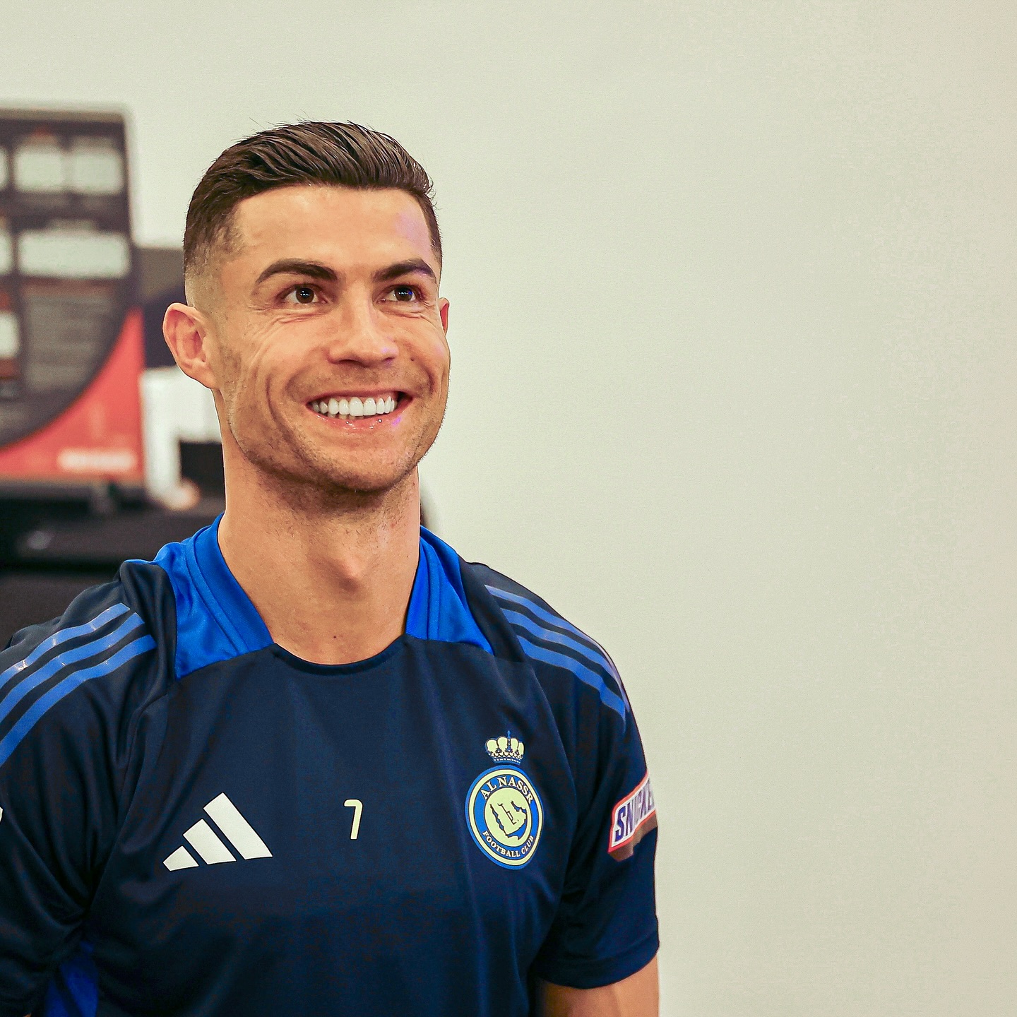 Cristiano Ronaldo Height: How Tall Is He? - Cristiano Ronaldo Height – Soccer Superstar’s Measurements