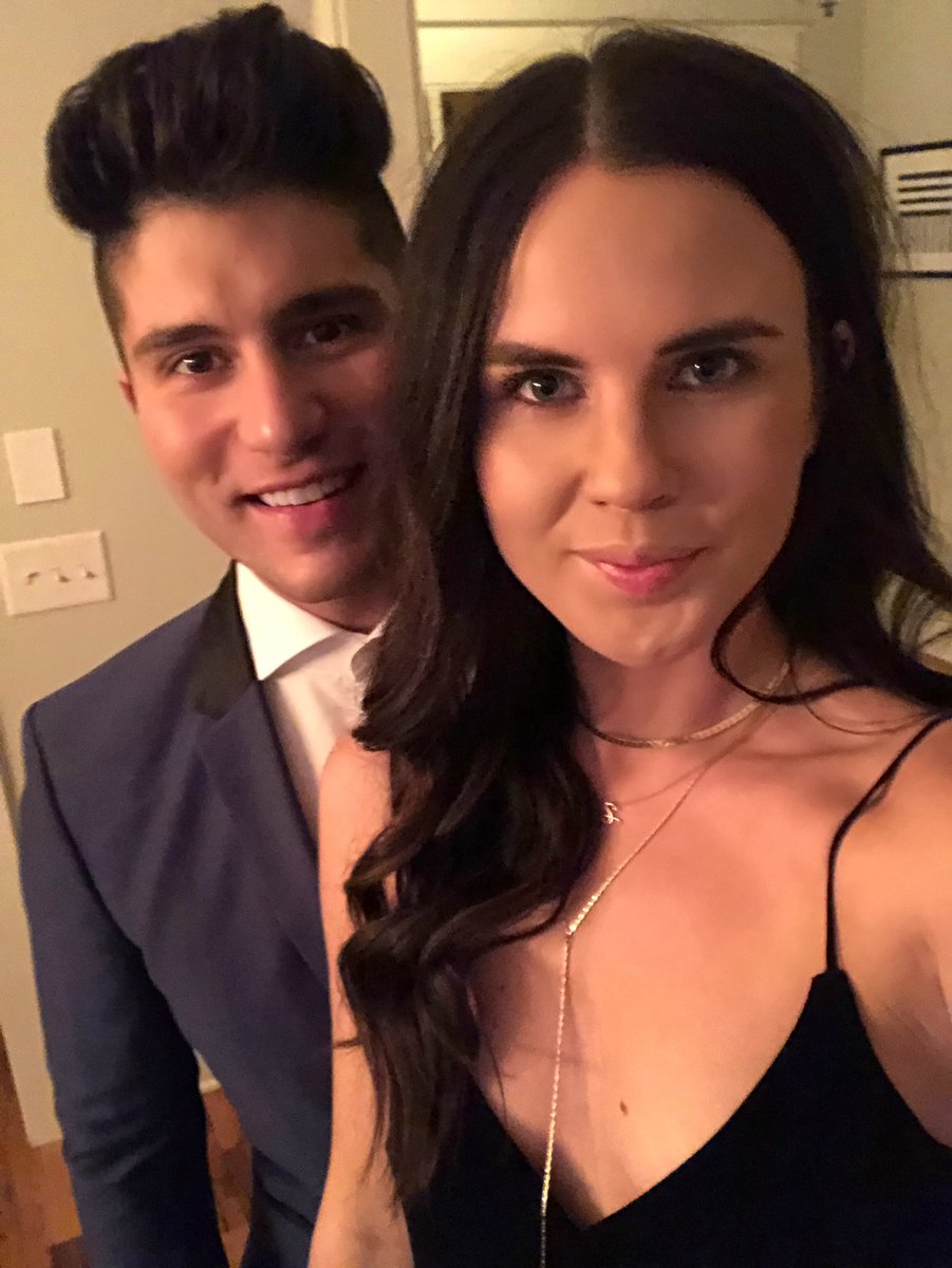Dan Smyers on Twitter: "My wife is a supermodel. 😍… - Dan Smyers’s Height: Dan + Shay’s Talented Duo