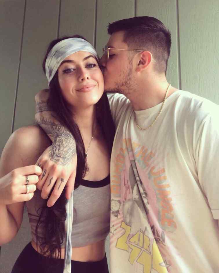 Who Is Dominik Mysterio’s Wife? Wwe Star’s Real-life Tag Team