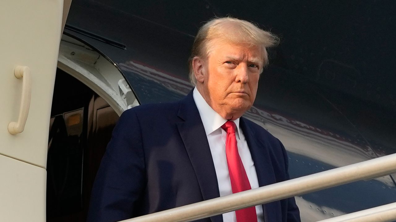Donald Trump Net Worth 2025 - Shina Ronnie - Donald Trump Net Worth 2025 – How Wealthy Is the Former President?