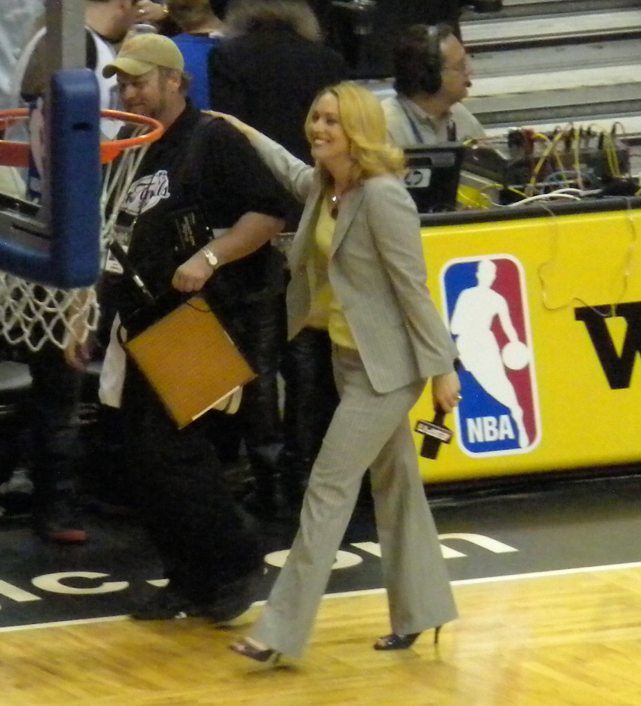 Doris Burke | She has a nice smile. | Jose Garcia | Flickr - Doris Burke’s Height: Basketball’s Legendary Voice