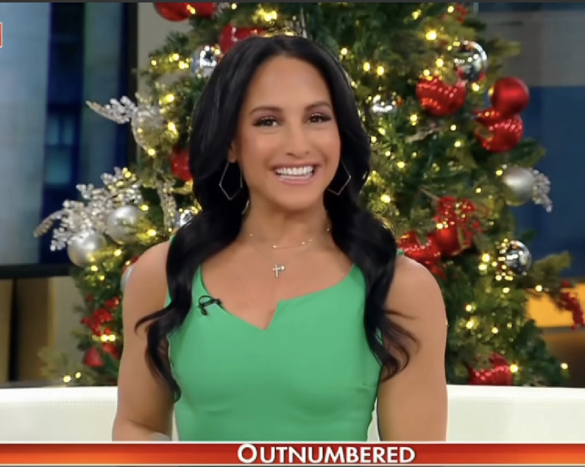 Emily Compagno - Emily Compagno’s Age Shocks Fans!