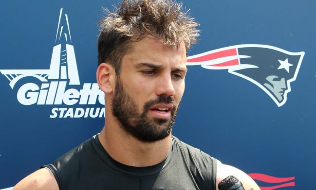 Eric Decker Age, Net worth: Bio-Wiki, Weight, Kids, Wife 2024| The - Eric Decker’s Height: NFL Star and TV Personality