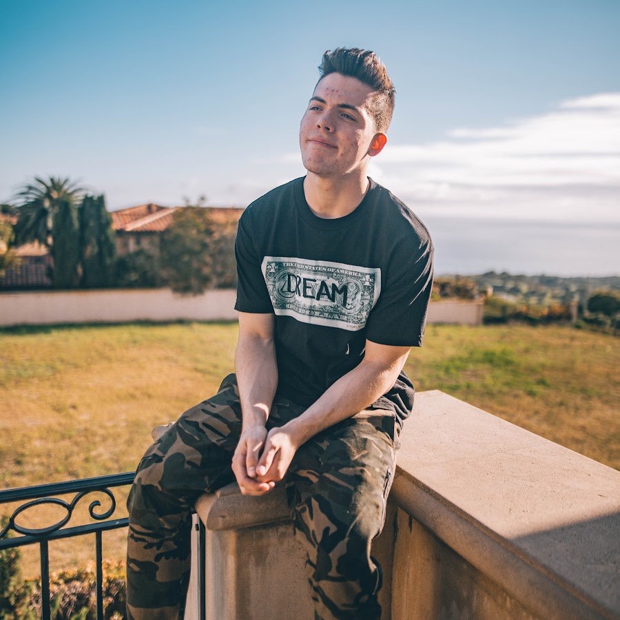 FaZe Adapt - YouTube - FaZe Adapt’s Age – How Old Is the YouTube Star in 2025?