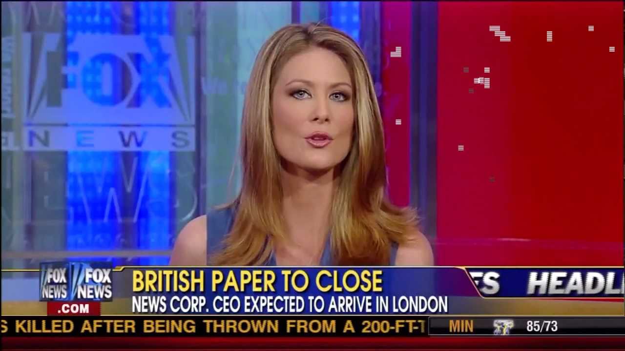 Fox News - Molly Line 07 09 11 - YouTube - Molly Line’s Height: Fox News Correspondent’s Poise