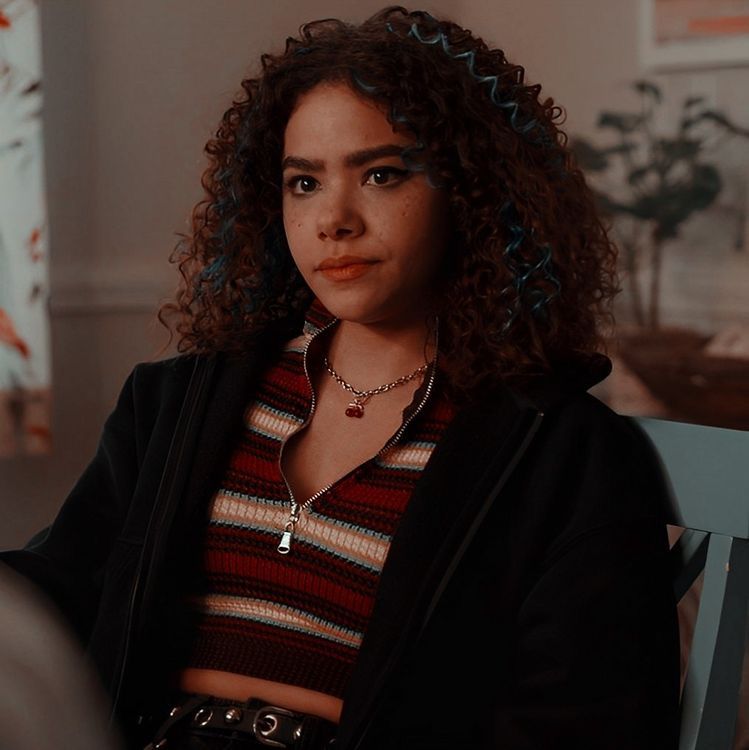 ginny and georgia | Personagens de inspiração, Looks, Penteados - Georgia’s Age in Ginny & Georgia – The Young Mom Timeline