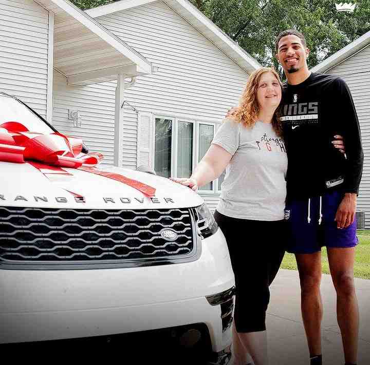 Girlfriend of Tyrese Haliburton, Bio, Age, Contract, NetWorth, Jersey - Tyrese Haliburton Salary – NBA Contract & Earnings Revealed