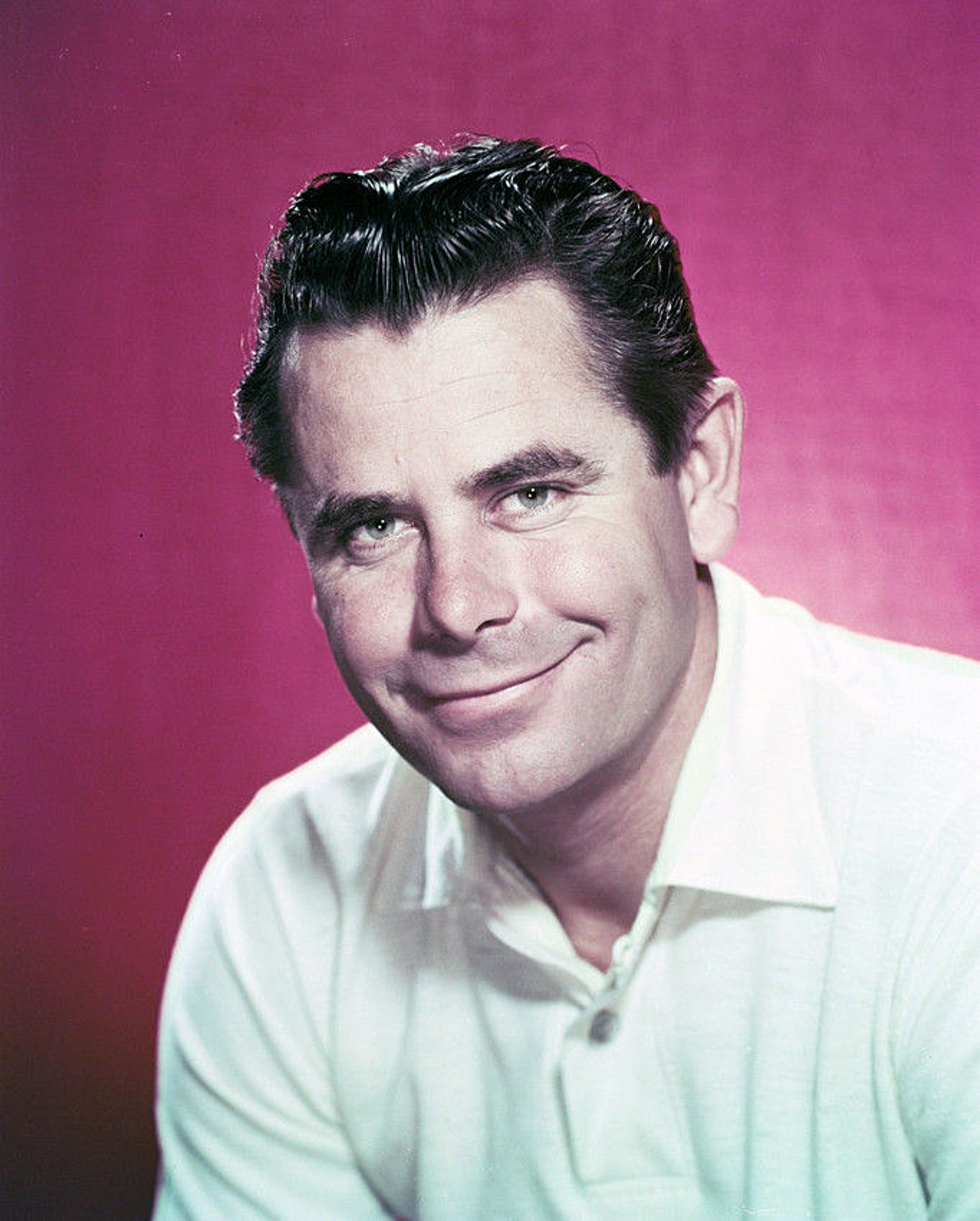Glenn Ford Glen Ford, 3 10 To Yuma, Cimarron, Classic Movie Stars - Glenn Ford’s Height: A Hollywood Legend’s Build
