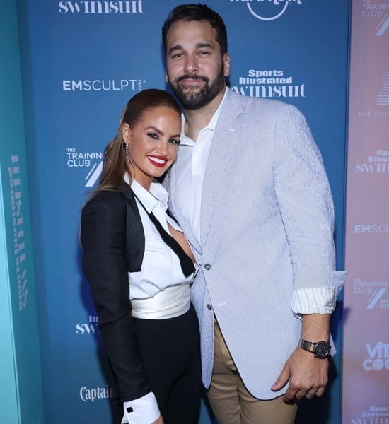 Haley Kalil Age, Net Worth, Husband, Family & Biography - BigNameBio - How Tall Is Haley Kalil: Model and Social Media Star