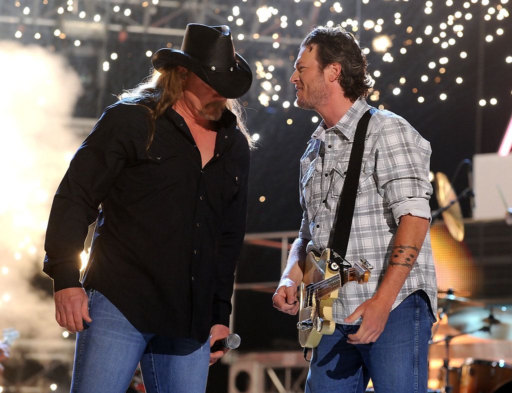 Here s how tall luke bryan brad paisley trace adkins more are – Artofit - How Tall Is Trace Adkins? Country Singer’s Towering Frame