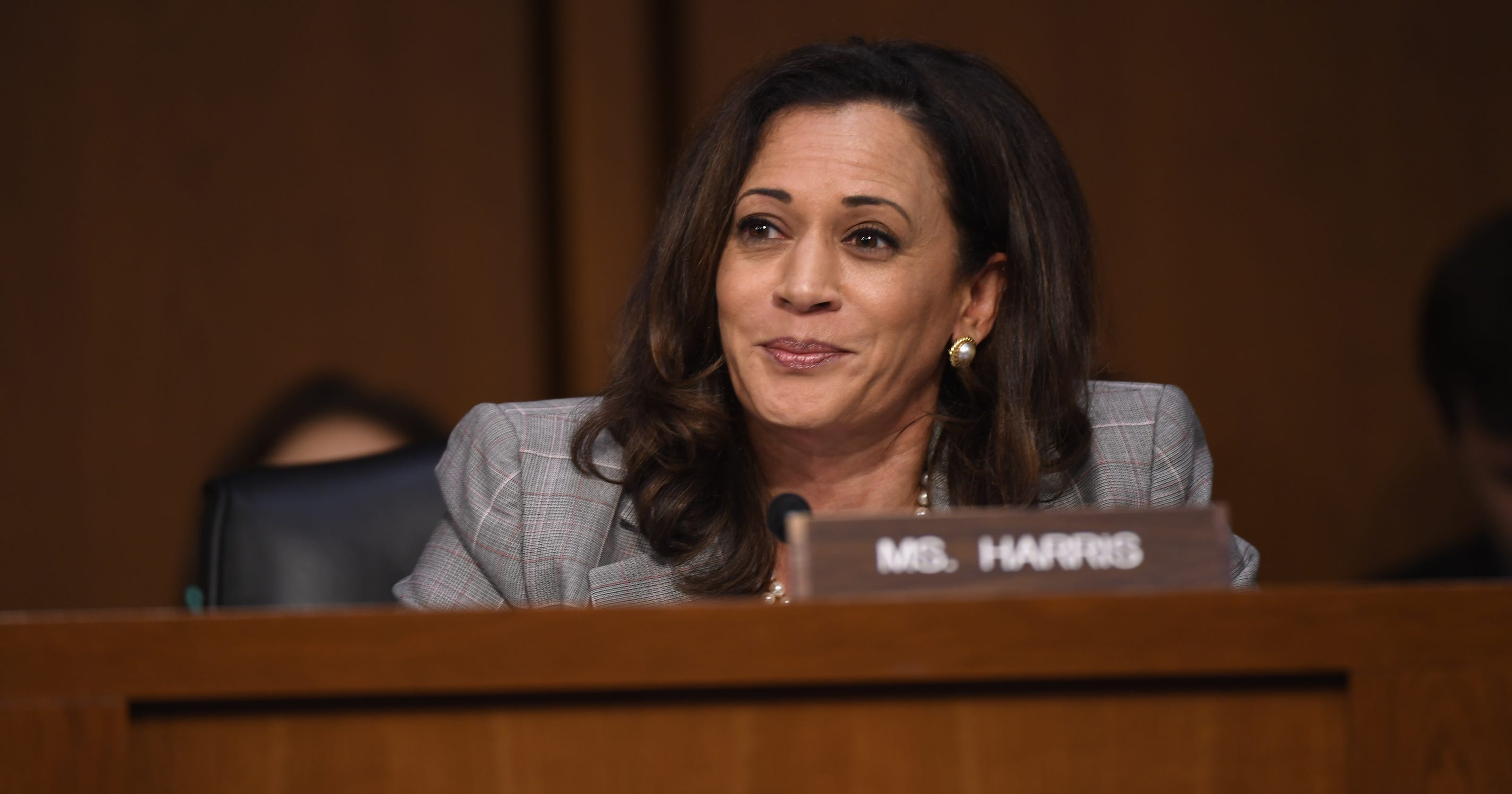 Here's how Sen. Kamala Harris answers questions about 'women's issues' - Kamala Harris Measurements: VP Profile, Style, and Presence