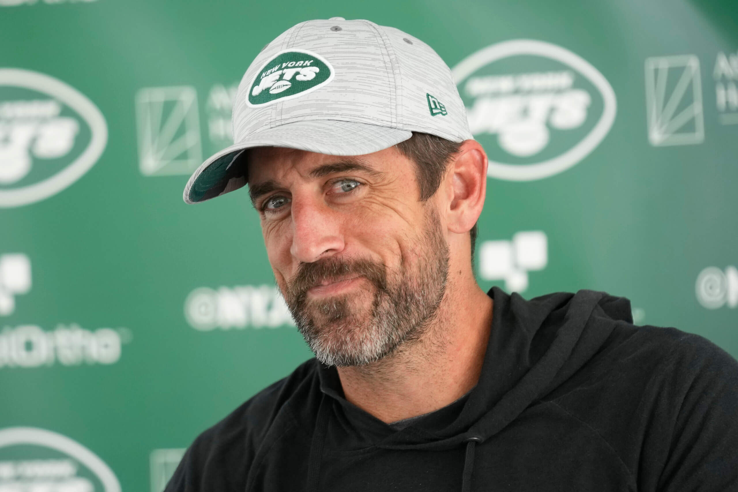 How Old Is Aaron Rodgers? A Deep Dive Into The Life And Career Of The - Aaron Rodgers' Real Age Revealed – You Might Be Surprised!