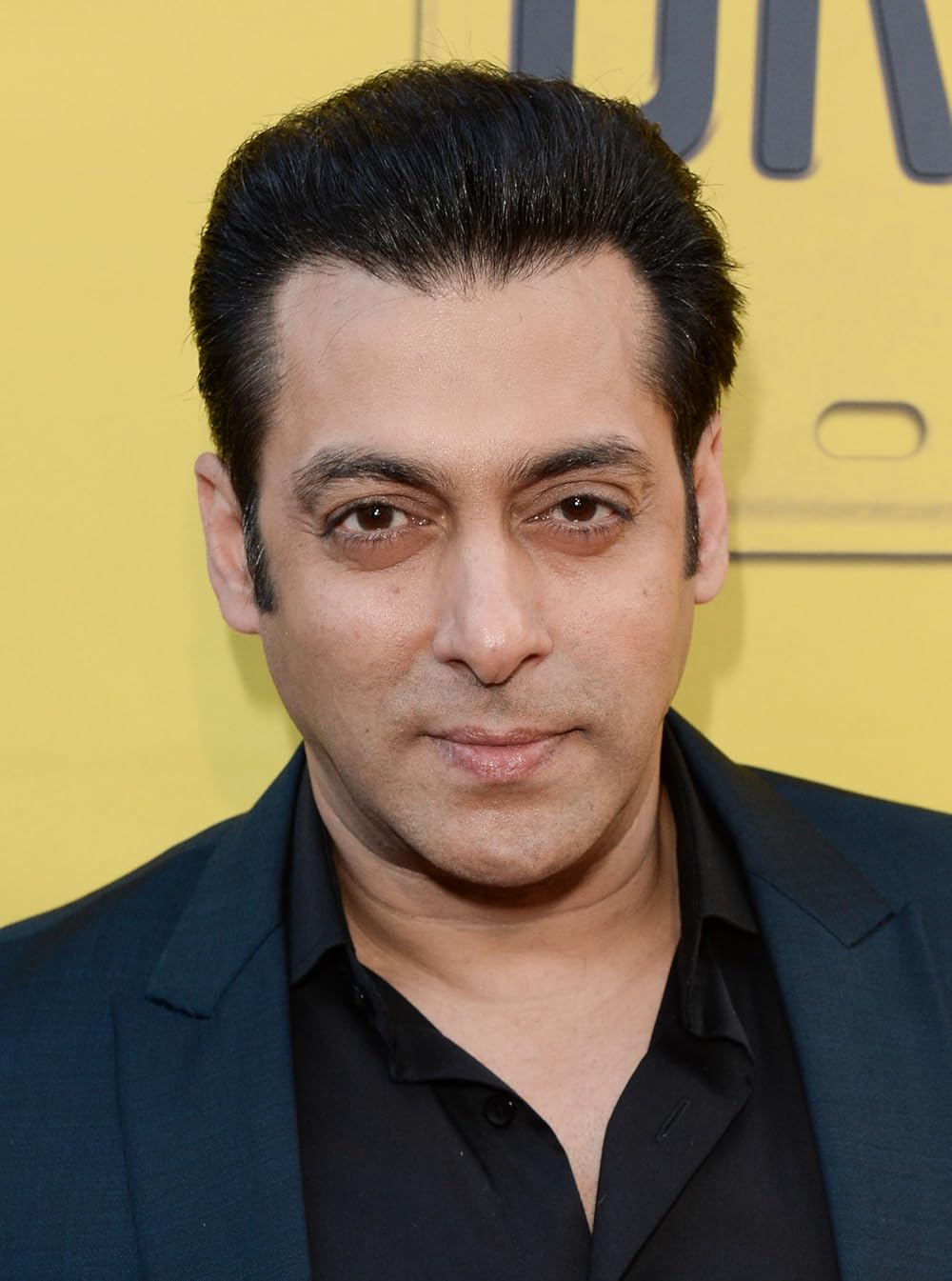 How old is Salman Khan? - Salman Rushdie Now: What’s the Author’s Age?