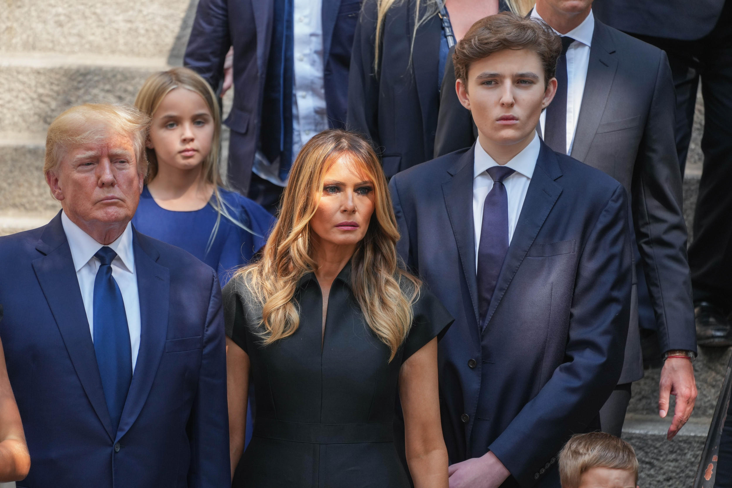 How Tall Is Barron Trump 2024 - Roxie Clarette - How Tall Is Barron Trump? The Young Trump Towering Over Everyone