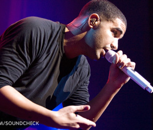 How Tall Is Drake? A Look at the Canadian Rapper's Height | Thrillz - Drake’s Height: How Tall Is the Rap Superstar?