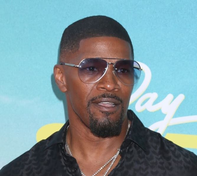 How Tall Is Jamie Foxx? Jamie Foxx Height, Age, Weight And Much More - How Tall Is Jamie Foxx? Actor-Singer’s Height Revealed