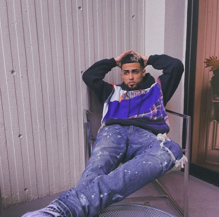 How Tall Is Jay Wheeler? Unveiling the Music Stars Stature - Repair - Jay Wheeler’s Height: Reggaeton’s Rising Star