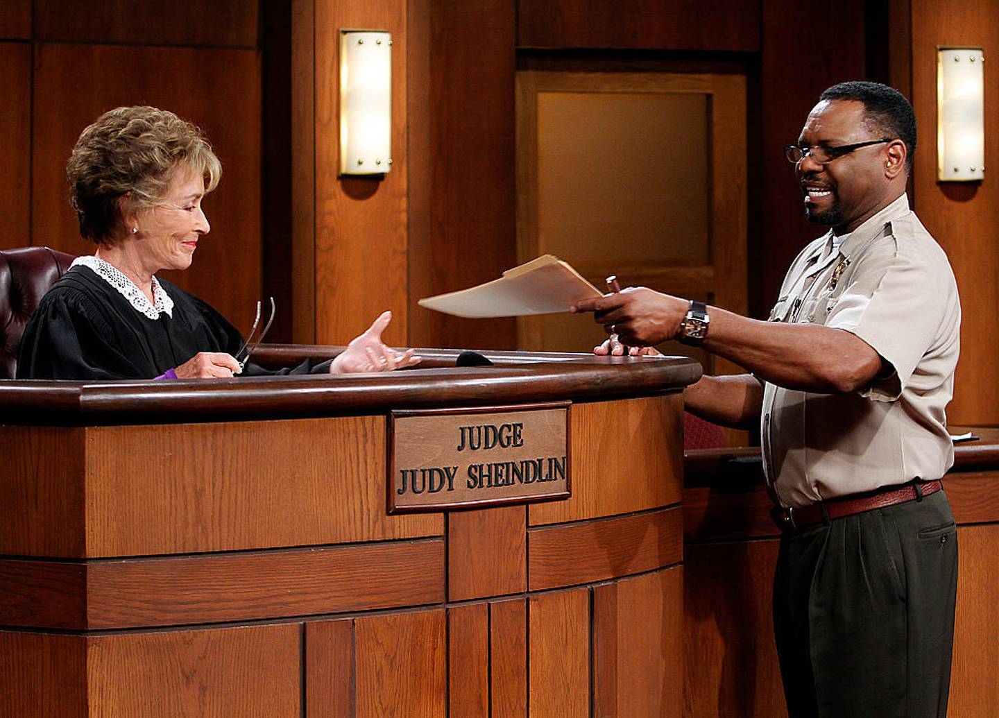 How Tall Is Judge Judy? – JudgeDumas - Judge Judy’s Height: The Iconic TV Judge’s Stature