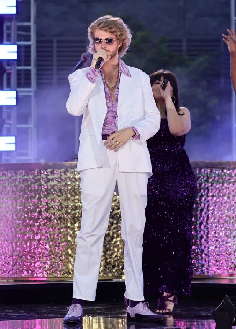 How Tall Is Yung Gravy? Viral Rapper’s Towering Frame Revealed