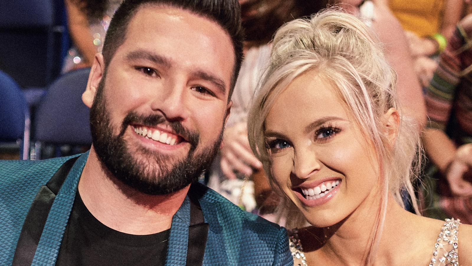 Inside Shay Mooney's Marriage - Shay Mooney’s Height: Dan + Shay’s Vocal Powerhouse