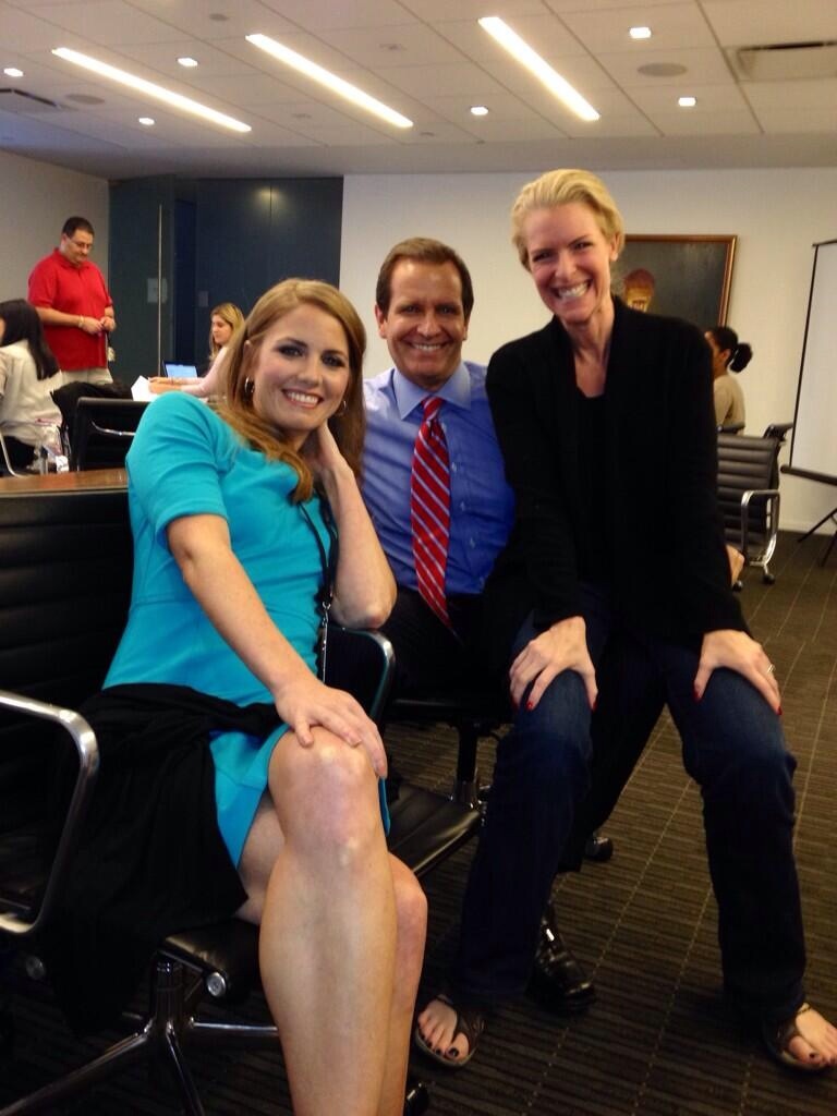Janice Dean's Feet - Janice Dean Measurements: Weather, Wellness & On-Screen Charisma