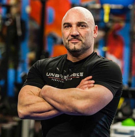 Jay Glazer Net Worth: Height, Weight, Age, Wife, Career & More - Jay Glazer’s Height: NFL Insider’s Athletic Edge