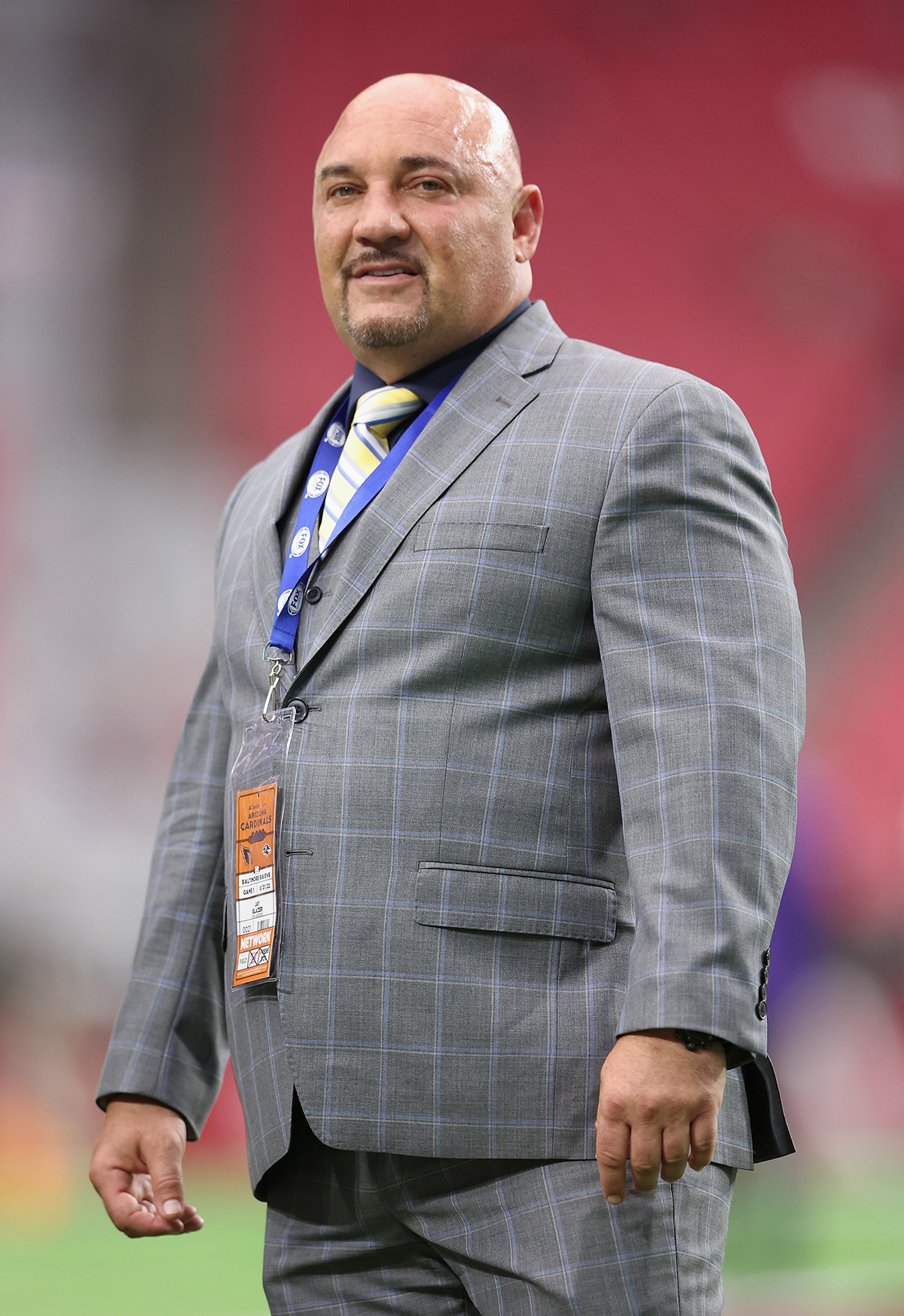 Jay Glazer's Explosive NFL Insights: The Insider's Scoop - Jay Glazer’s Height: NFL Insider’s Athletic Edge