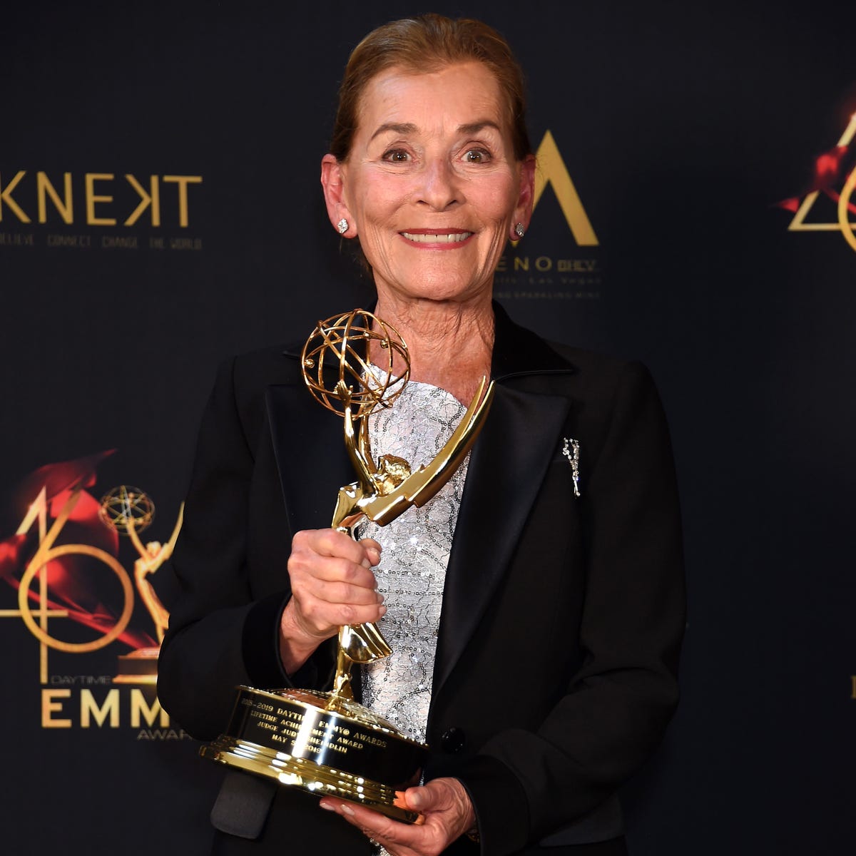 Judge Judy - Age, Husband & Facts - Judge Judy’s Height: The Iconic TV Judge’s Stature