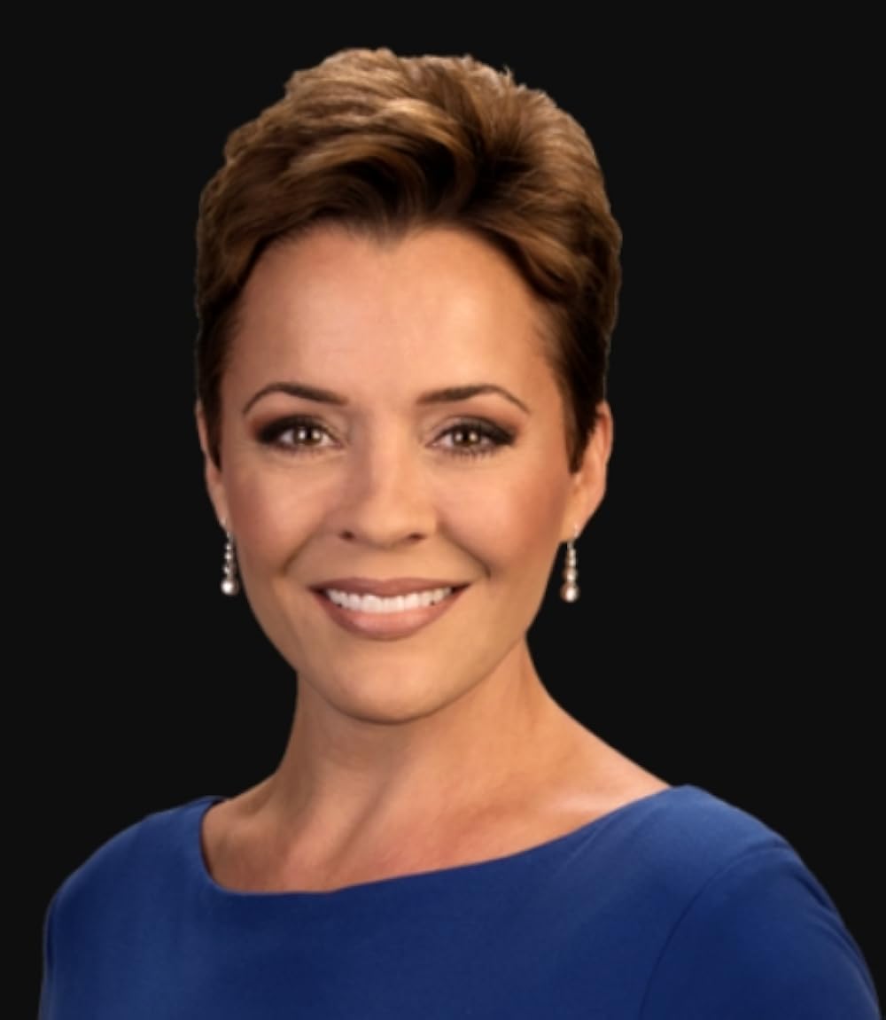 Kari Lake - Kari Lake Measurements: Former Anchor’s Look & Public Presence