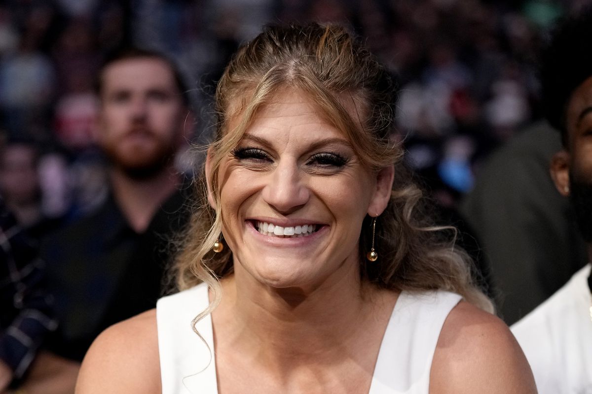 Kayla Harrison's Bra Size and Body Measurements - Bra Size Measurements - Kayla Harrison Height – How Tall Is the MMA Champion?
