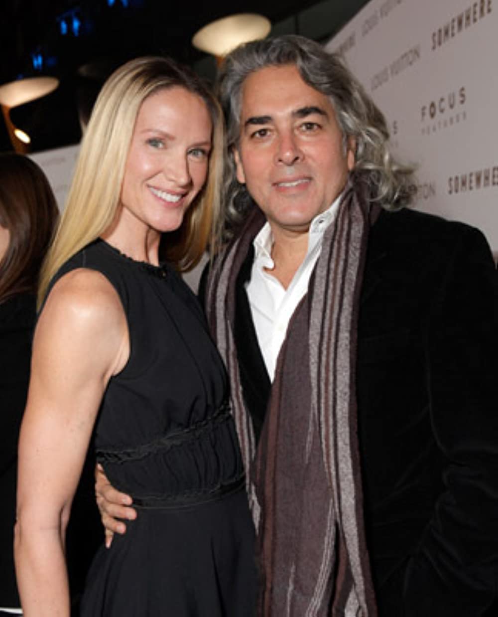 Kelly Lynch (Wife of Mitch Glazer) Wiki, Biography, Age, Boyfriend - Kelly Lynch’s Height: Hollywood Star’s Striking Build