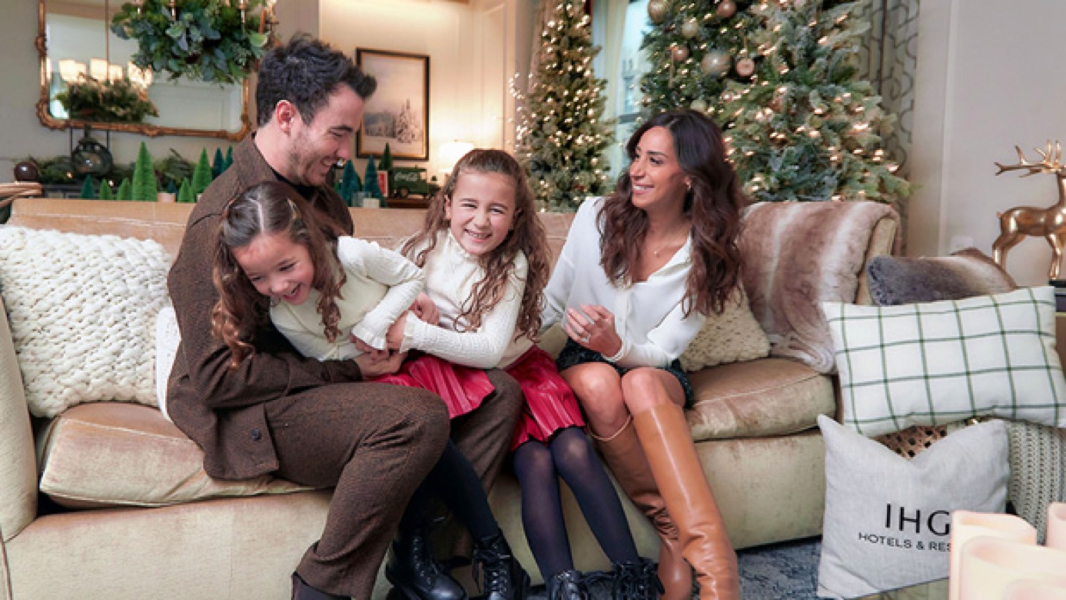 Kevin Jonas’ Kids: All About His 2 Daughters With Danielle Jonas - Kevin Jonas’s Height: Jonas Brothers’ Oldest Brother