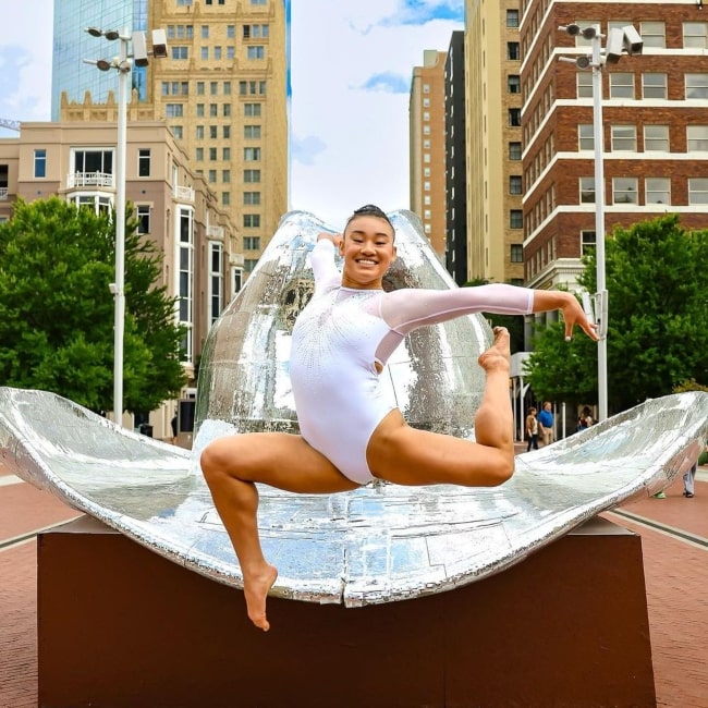 Leanne Wong Height, Weight, Age, Facts, Biography - How Tall Is Leanne Wong: Gymnast and Olympic Star